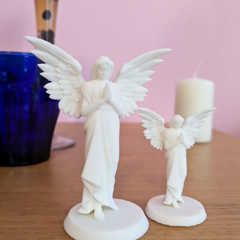 Ange debout priant, figurine imprimée en 3D