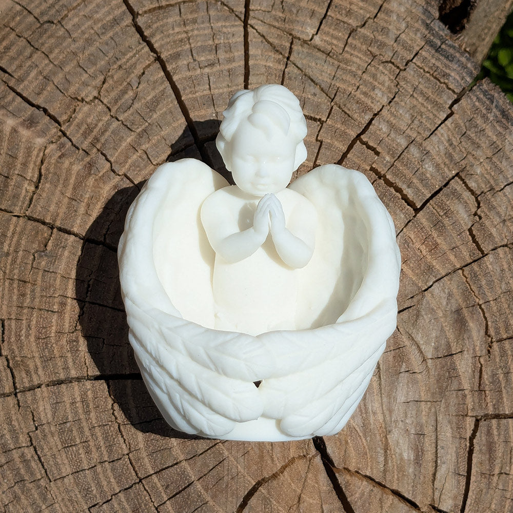 Bébé ange priant, figurine imprimée en 3D