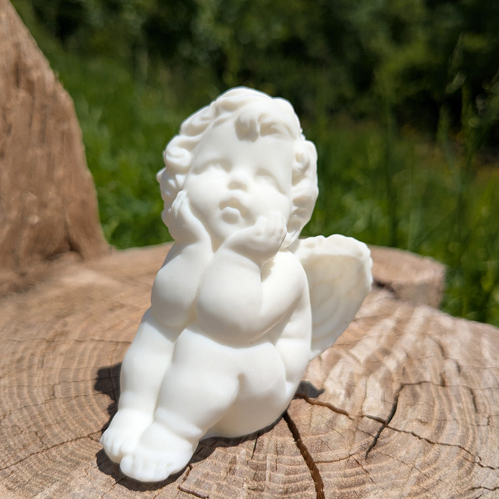 Chérubin assis, figurine imprimée en 3D