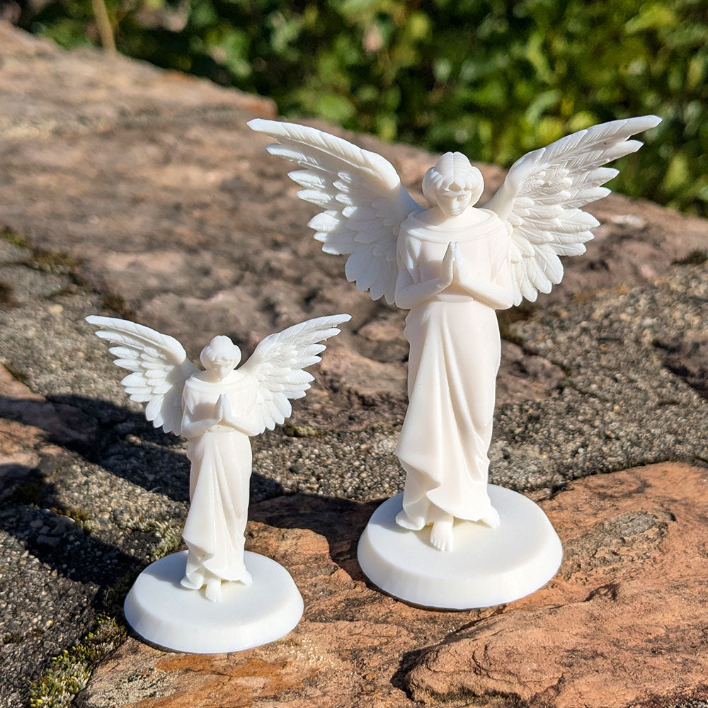 Ange debout priant, figurine imprimée en 3D